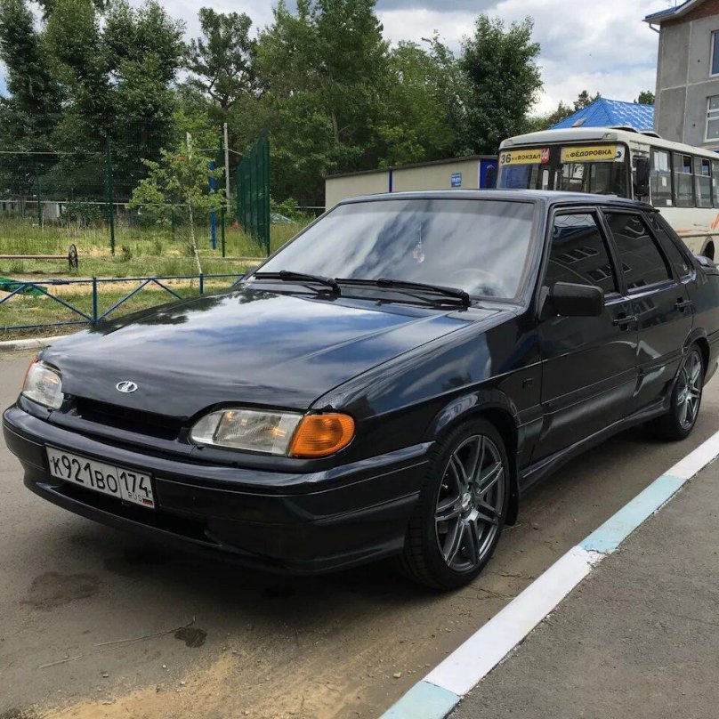 Lada Samara 2115