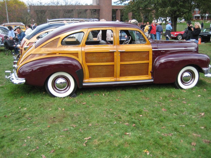 Woody Wagon car