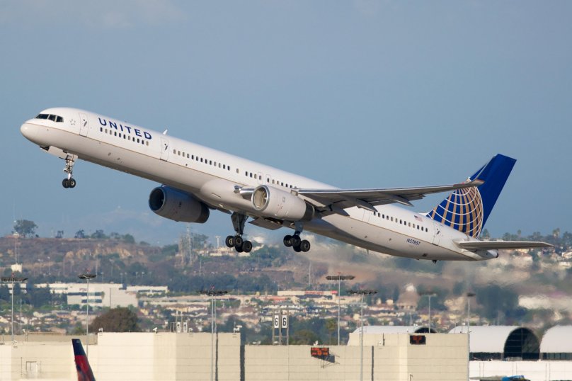 Boeing 757 United Airlines