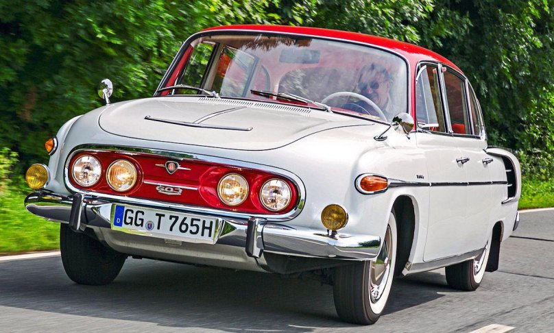 Tatra 603 v8