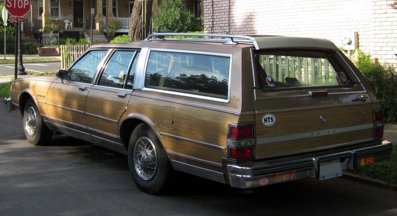 Buick Estate Wagon 1990