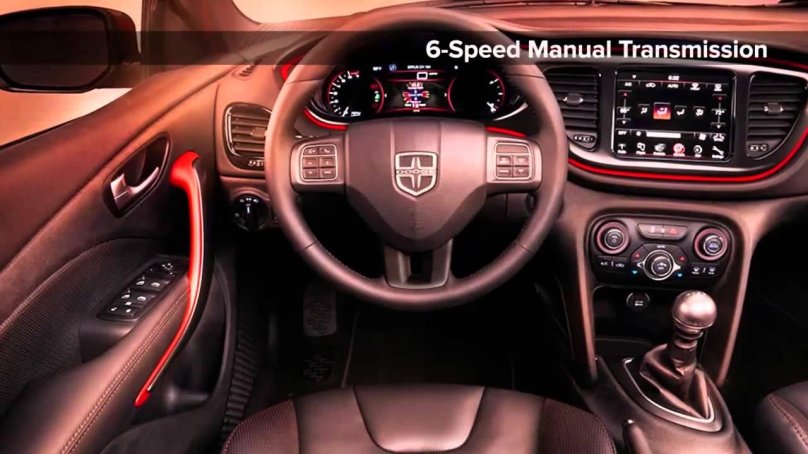 Dodge Dart 2013 салон