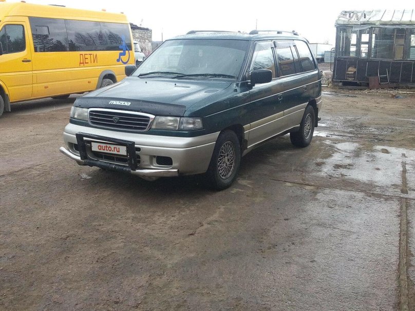 Мазда Эфини МПВ