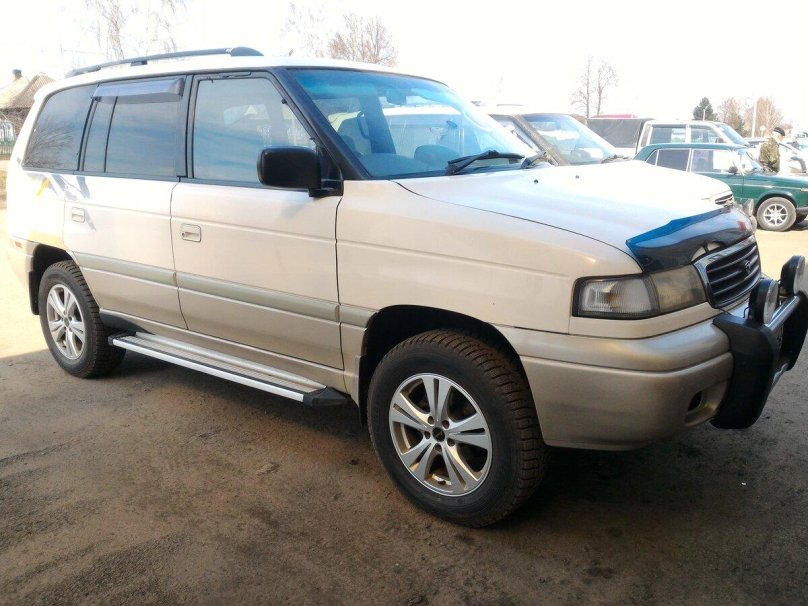 Мазда МПВ 1996