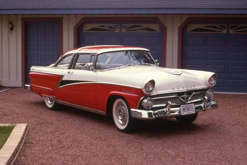 Ford Crown Victoria 1955
