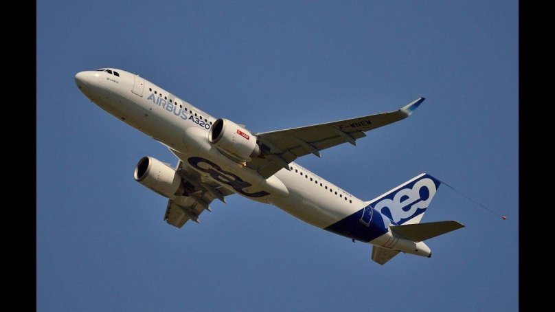 Airbus a320neo самолет