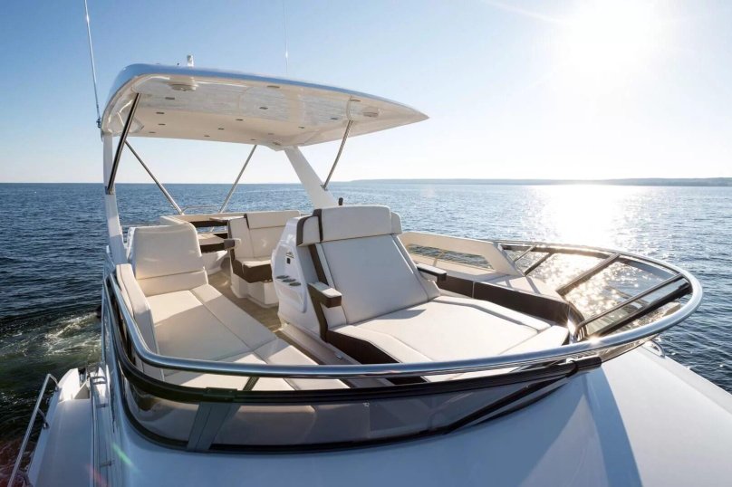 Maritimo 60 Flybridge Cruiser