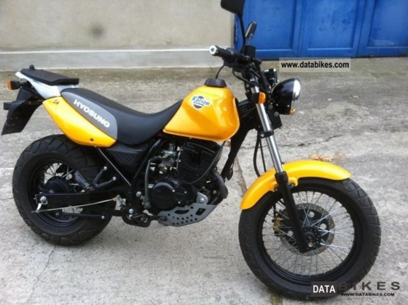 Hyosung RT 125 Karion Yamaha