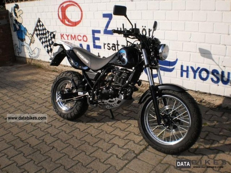 Корейский мотоцикл Hyosung rt125d