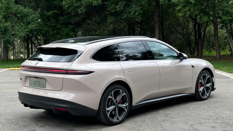 Nio et9 вид сзади