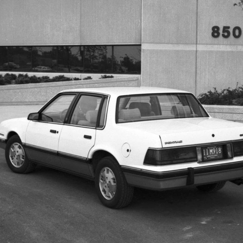 Pontiac 1983