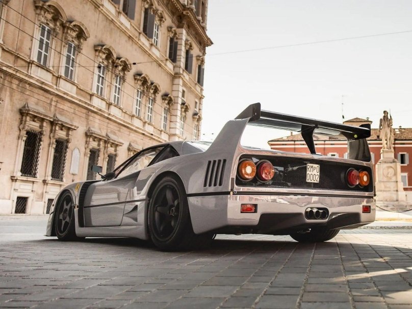 Ferrari f40 внутри