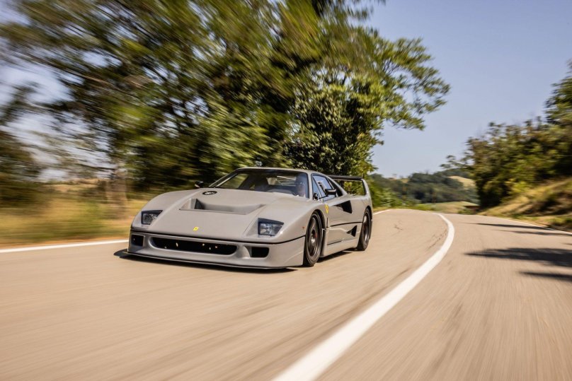 Ferrari f40 сверху