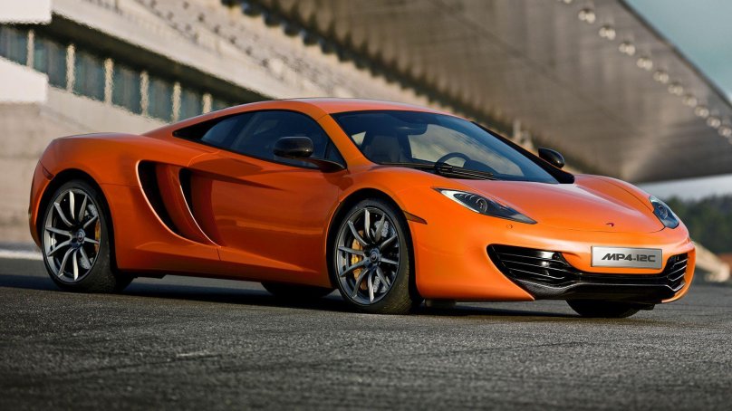MCLAREN 12c Coupe