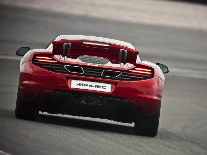 MCLAREN mp4-12c Red
