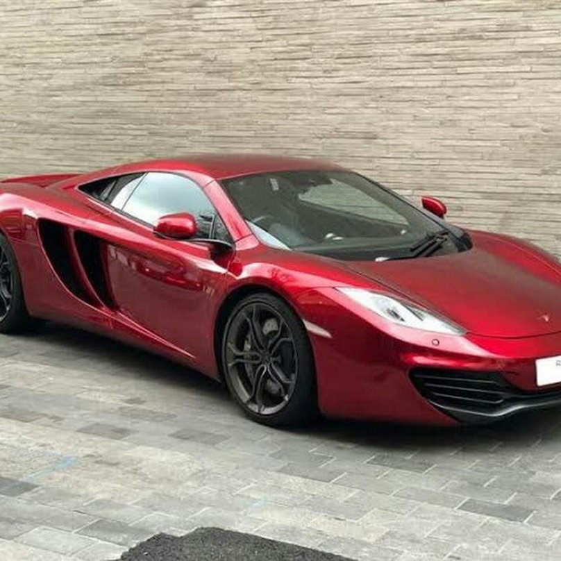 Макларен мп4 12с