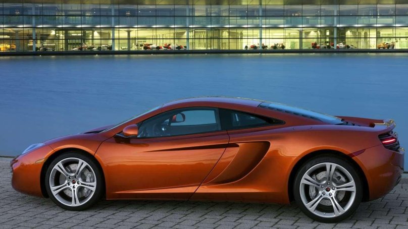 MCLAREN 12c Coupe