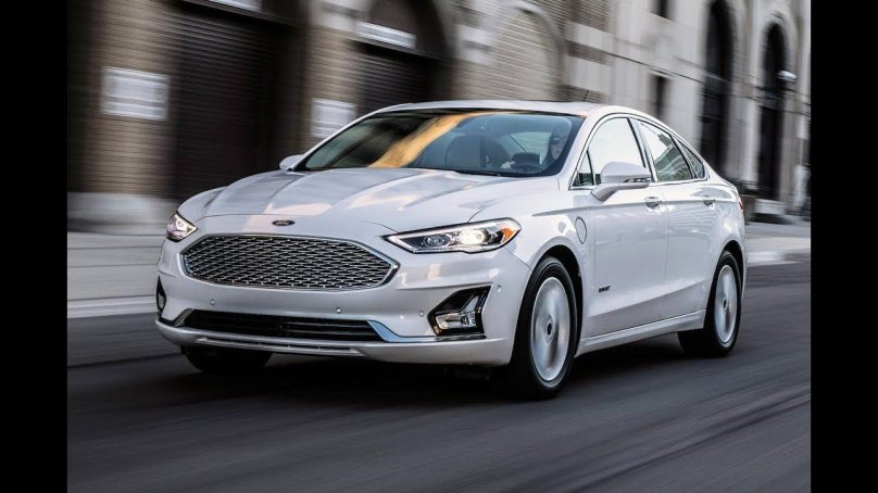 Ford Fusion седан 2018