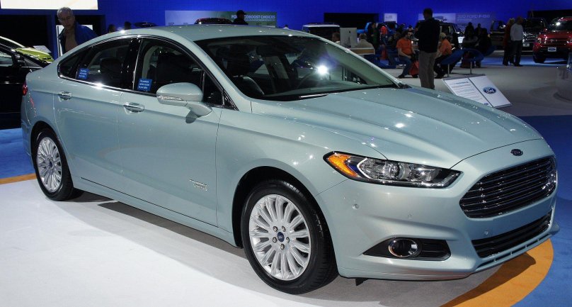 Ford Fusion 2 поколение