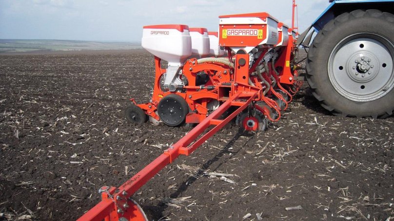 Сеялка MTR 8r70