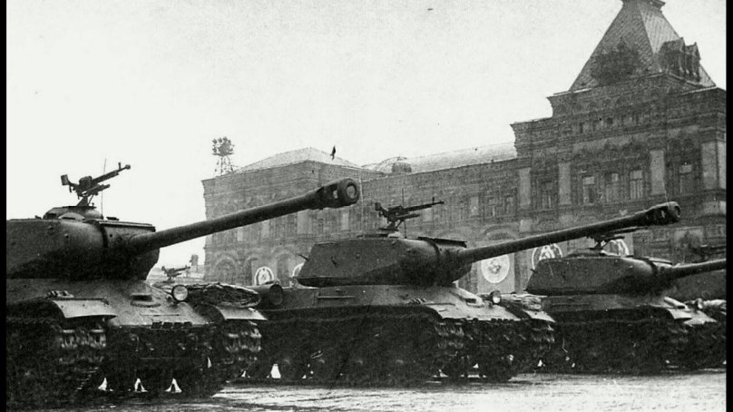 Парад Победы 1945 ИС-2