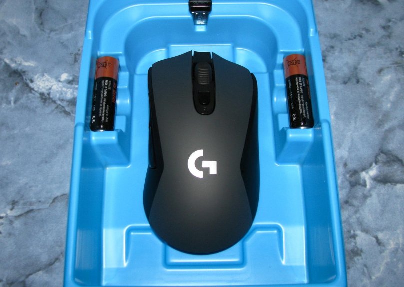 Мышь Logitech g 910-005101