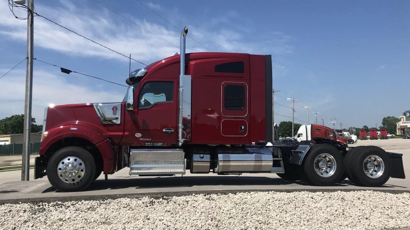 Kenworth w990 2021