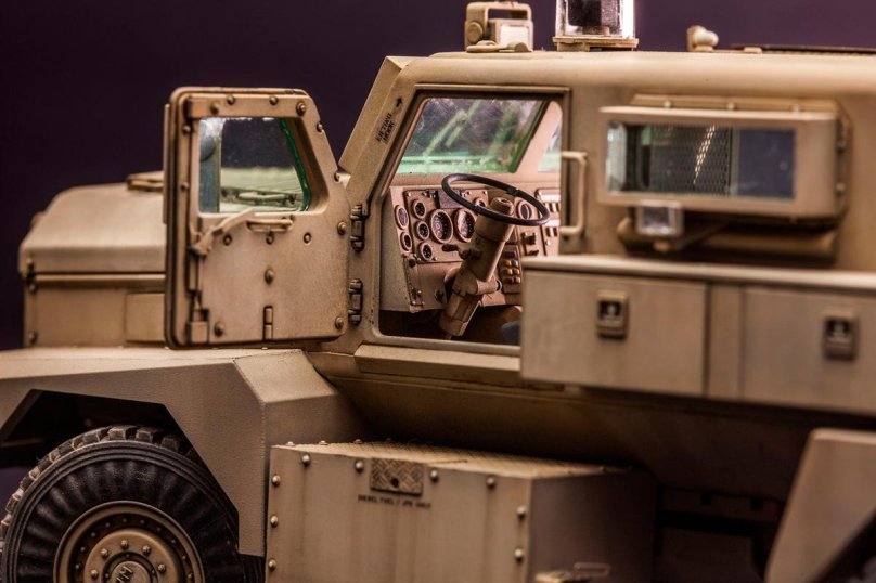 SS-005 U.S. cougar 6x6 MRAP vehicle Meng, 1/35