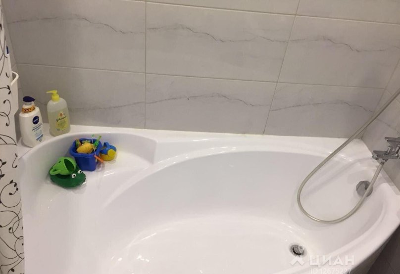 Угловая ванная в хрущевке