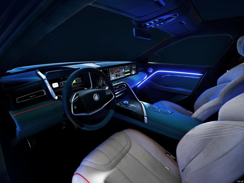 Седан Mecha Dragon