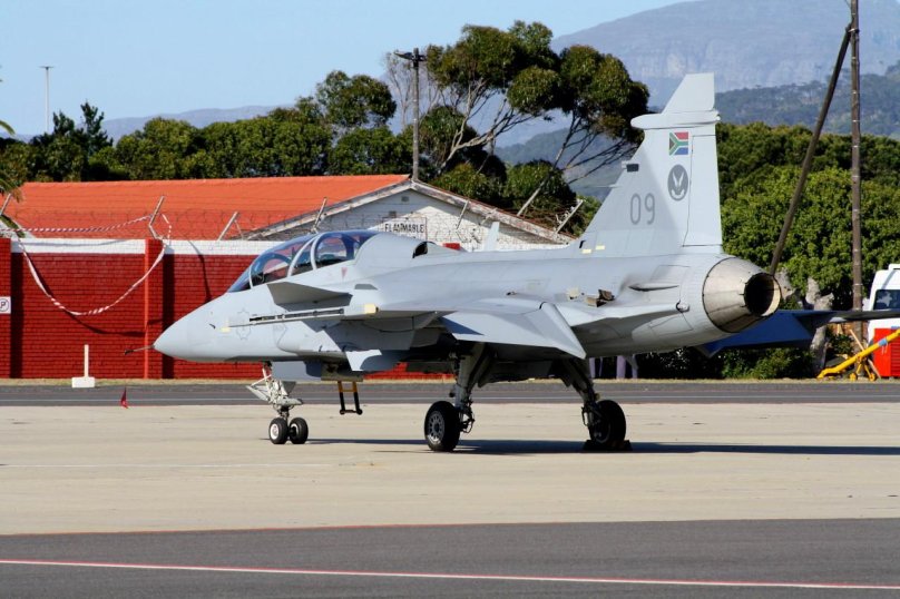 Самолет Грипен Швеция