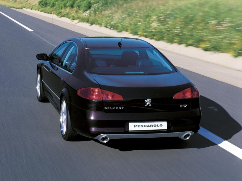 Peugeot 607
