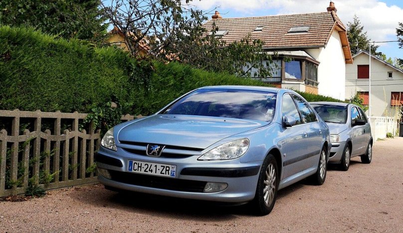 Пежо 607 синяя