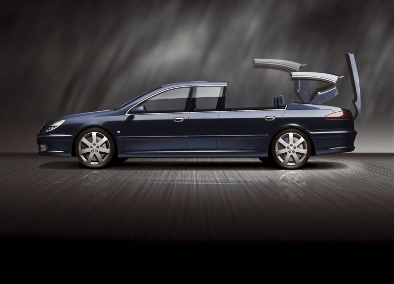 Пежо 607 лимузин