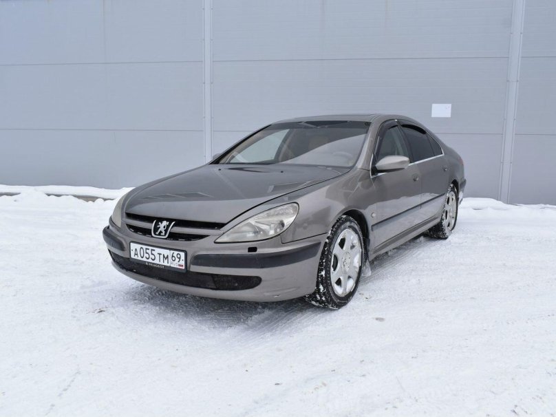 Peugeot 607 2002