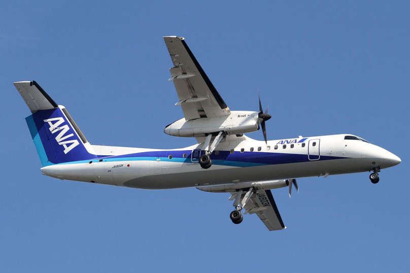 DHC 8-q300