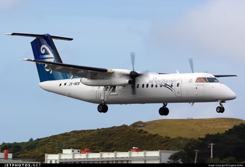DHC 8-q300