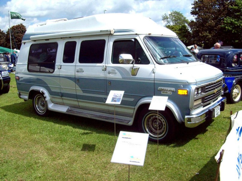 Chevrolet van 1984