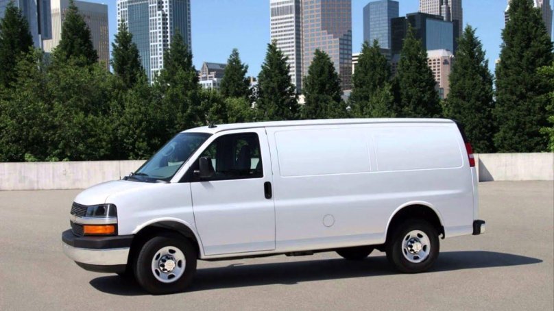 Chevrolet Express van 2500