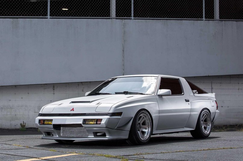 Mitsubishi Starion 2022