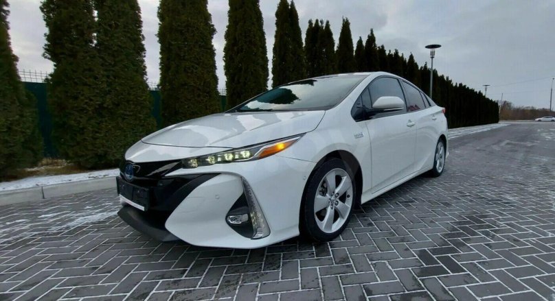 Toyota Prius PHV Prime IV (xw50)