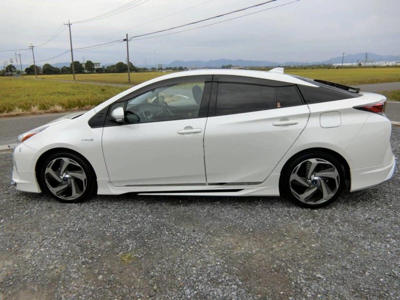 Диски r17 Prius zvw50