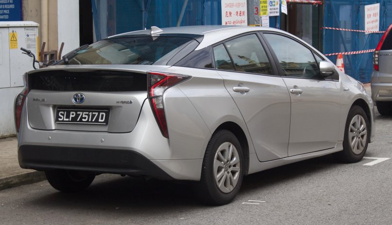Toyota Prius (четвёртое поколение)