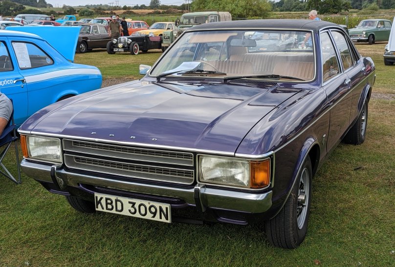 Ford Consul 1975