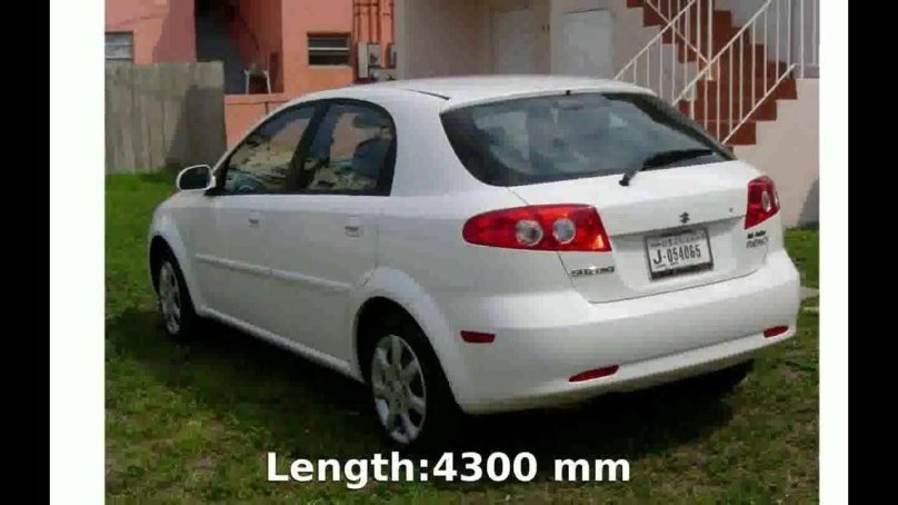 Suzuki Reno хэтчбек