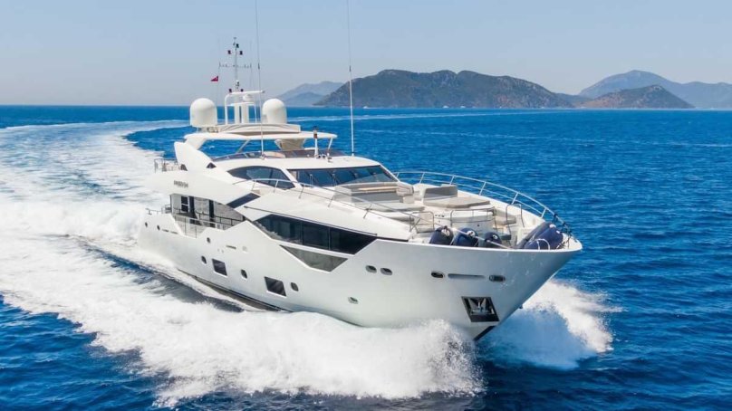 Яхта Enigma XK