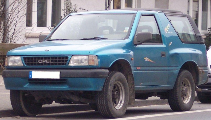 Opel Frontera Sport 1992