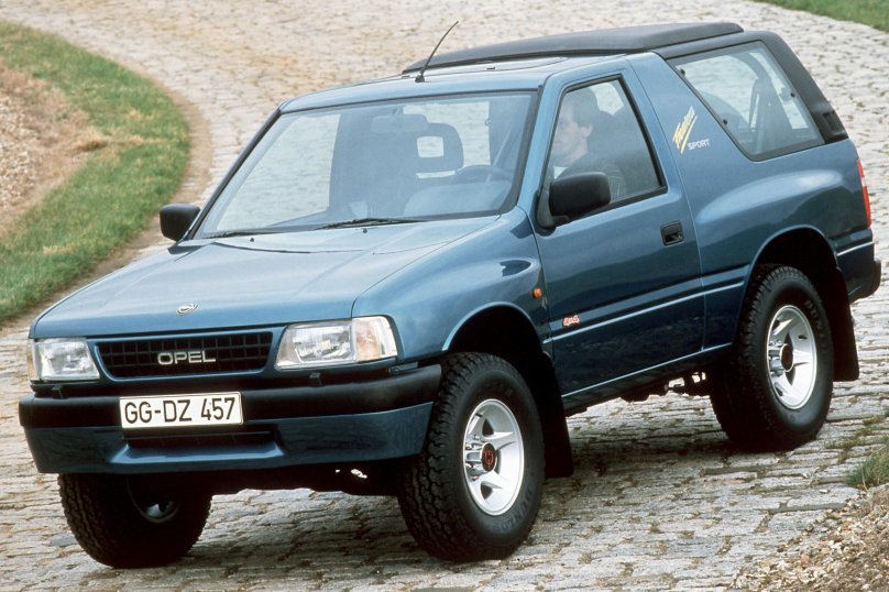 Opel Frontera Sport 1992