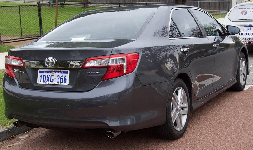 Тойота Камри седан 2016