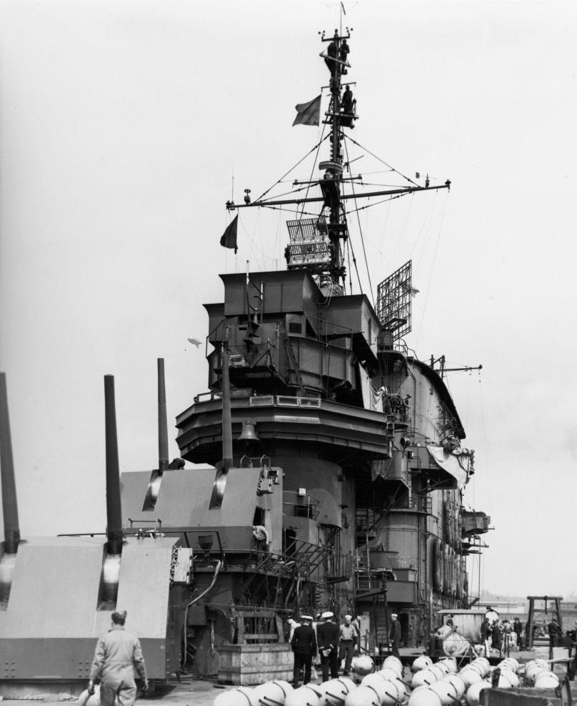 USS Saratoga CV-3 на дне